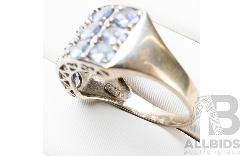 14ct White Gold Tanzanite Cluster Dress Ring with Valuation - Size O