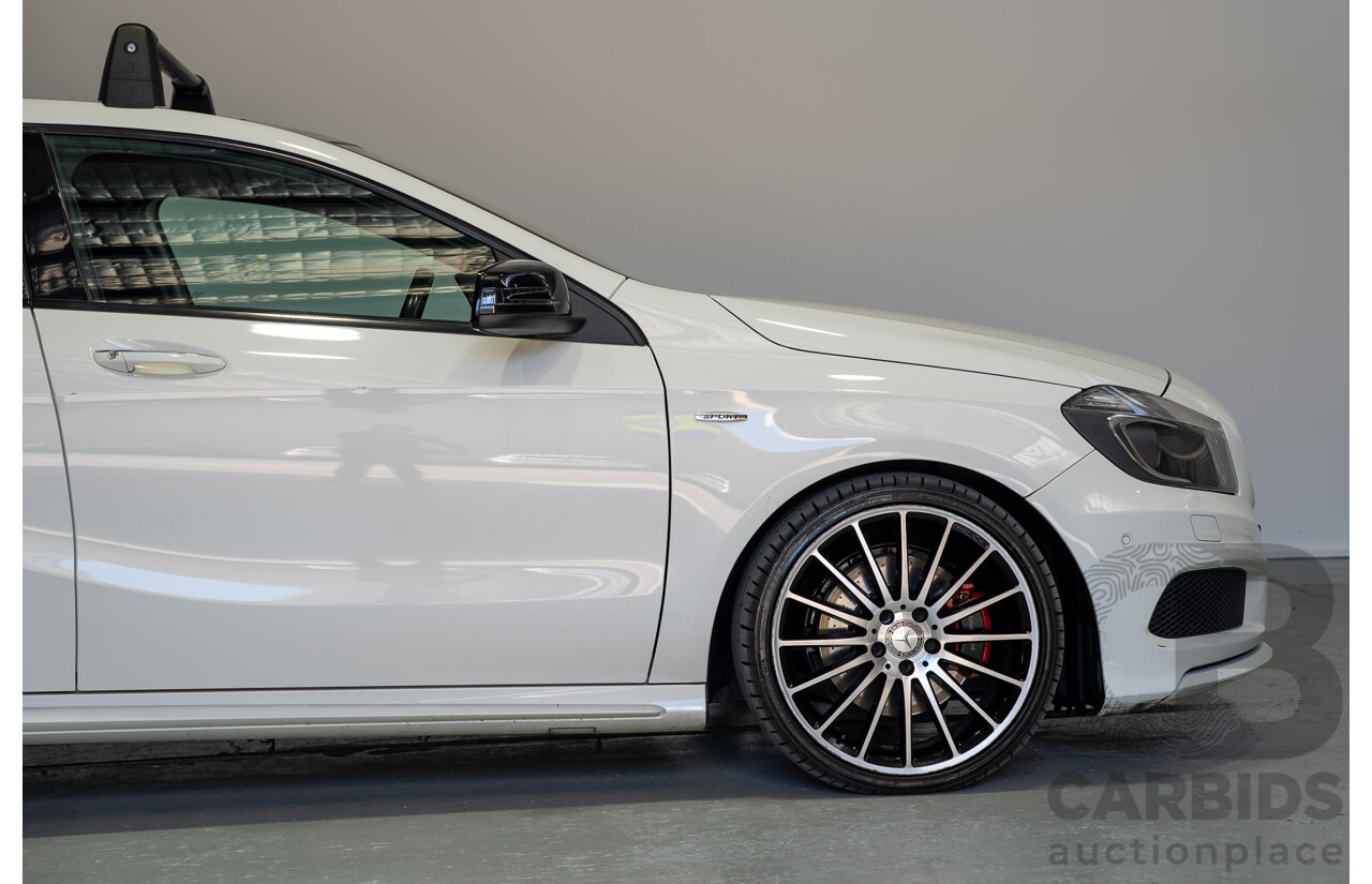 07/2015 Mercedes-Benz A250 Sport 176 MY15 5D Hatchback Calcite White Turbo 2.0L