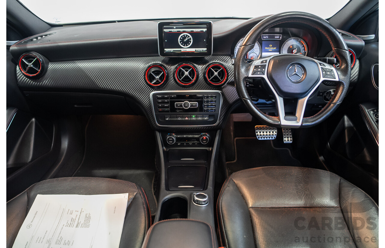07/2015 Mercedes-Benz A250 Sport 176 MY15 5D Hatchback Calcite White Turbo 2.0L