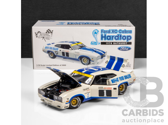 Classic Carlectables 1978 Ford XC Cobra Hardtop Bathurst Moffat / Ickx #1 (18326) 1:18 Scale Model Car