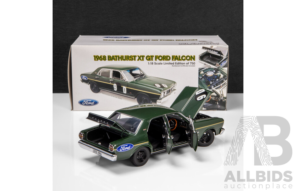 Classic Carlectables 1968 Ford XT Falcon GT Bathurst Dark Green Metallic #9D Gibson / Seton (18086) 1:18 Scale Model Car