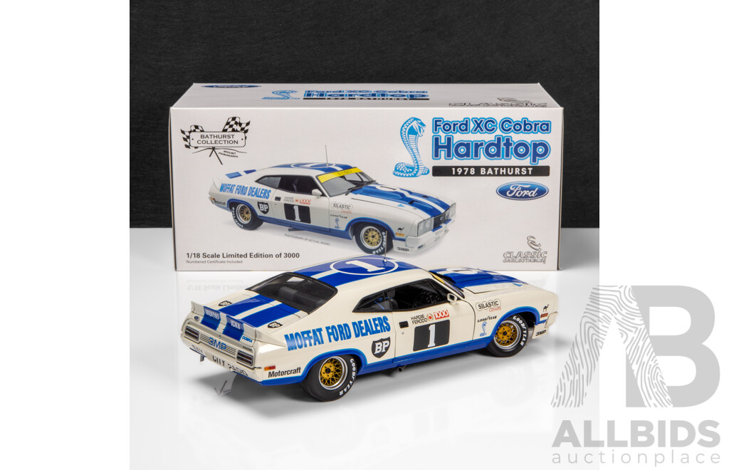Classic Carlectables 1978 Ford XC Cobra Hardtop Bathurst Moffat / Ickx #1 (18326) 1:18 Scale Model Car