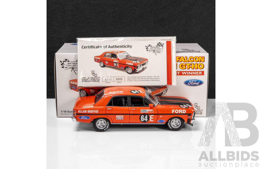 Classic Carlectables 1970 Ford XW Falcon Phase II GT-HO Allan Moffat #64E Bathurst Winner (18158) 1:18 Scale Model Car
