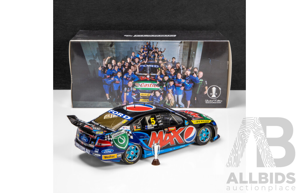 Classic Carlectables 2013 Ford FG Falcon Bathurst 1000 Winner #5 Pepsi Max Winterbottom / Richards (18549) 1:18 Scale Model Car