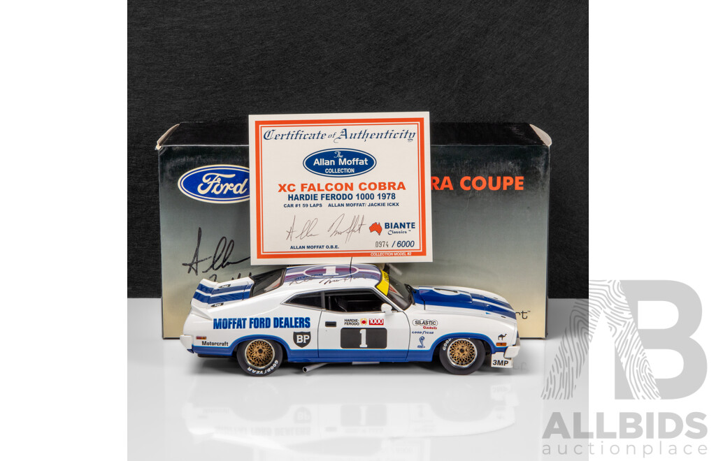 AUTOart 1978 Ford XC Cobra Coupe Bathurst 1000 #1 Moffat / Ickx (87612) Signed Box, Car & COA 1:18 Scale Model Car