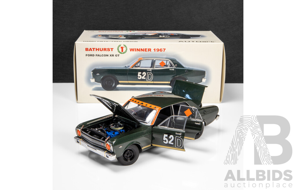 AUTOart 1967 Ford XR Falcon GT Sedan Bathurst Winner Firth / Gibson (86710) Signed COA 1:18 Scale Model Car