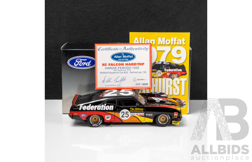 AUTOart 1979 Ford XC Falcon Hardtop Coupe Bathurst Moffat / Fitzpatrick (87911) Signed COA 1:18 Scale Model Car