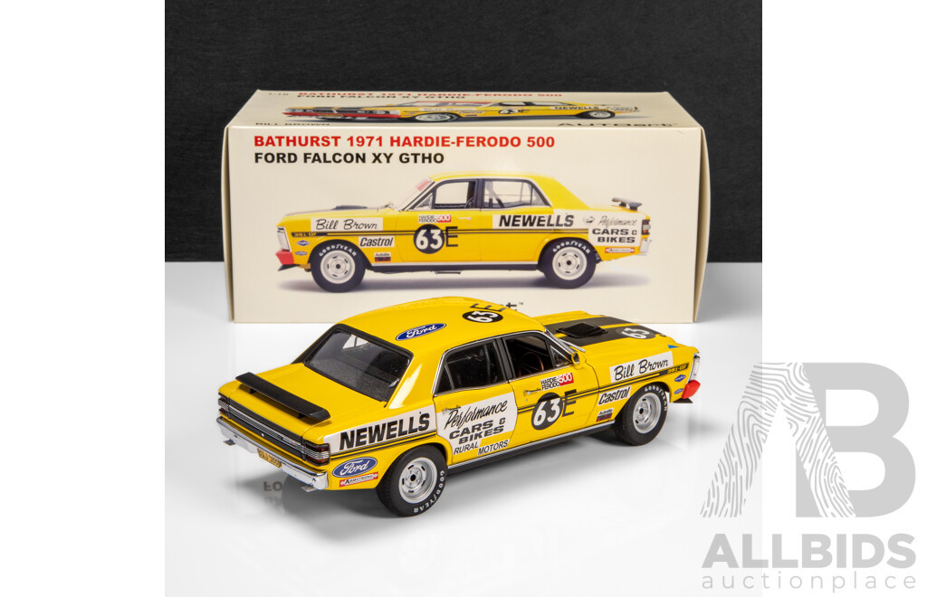 AUTOart 1971 Ford XY Falcon GTHO Sedan Bathurst Bill Brown (87112) Signed COA 1:18 Scale Model Car