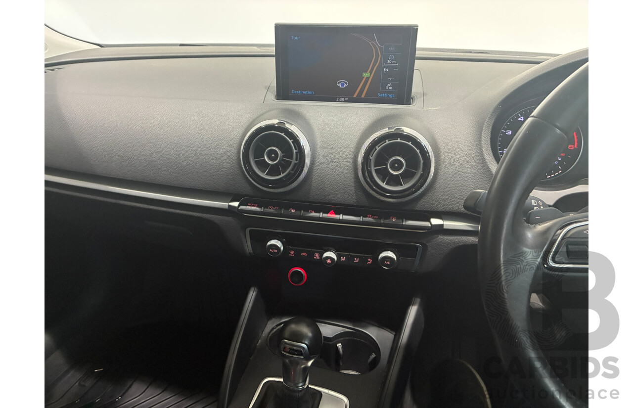 06/2015 Audi A3 Sportback TFSI Ambition 8V MY15 5d Hatchback Silver Trubo 1.8L