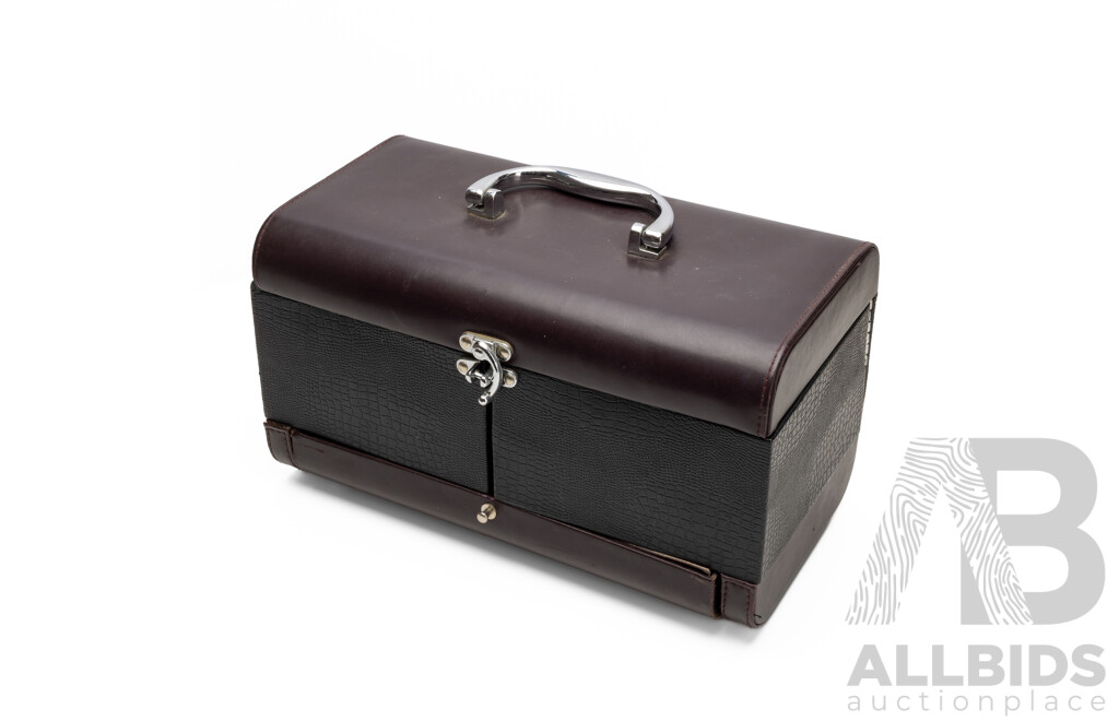 Collection of Gold Tone Jewellery in Vintage Case