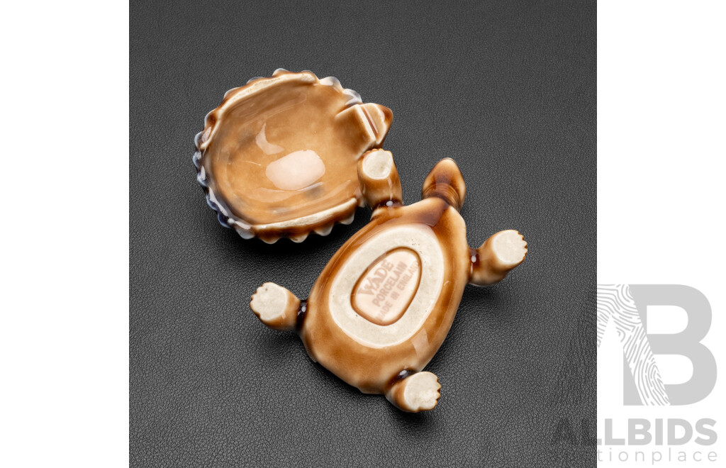 Carnelian Beaded Necklace, Intricate Microbead Lace Necklace & Vintage Wade Porcelain Turtle Trinket Box