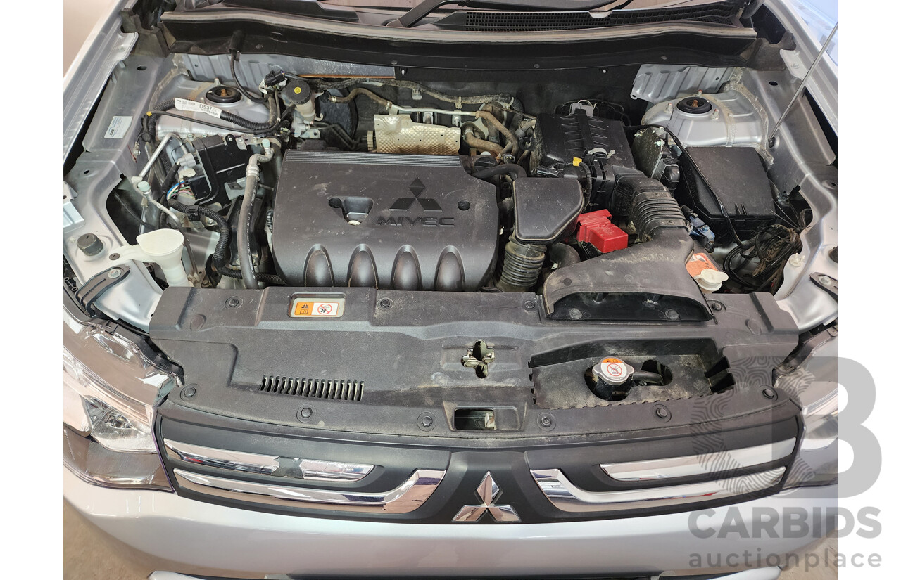 11/2012 Mitsubishi Outlander Aspire (4x4) ZJ 4d Wagon Silver 2.4L