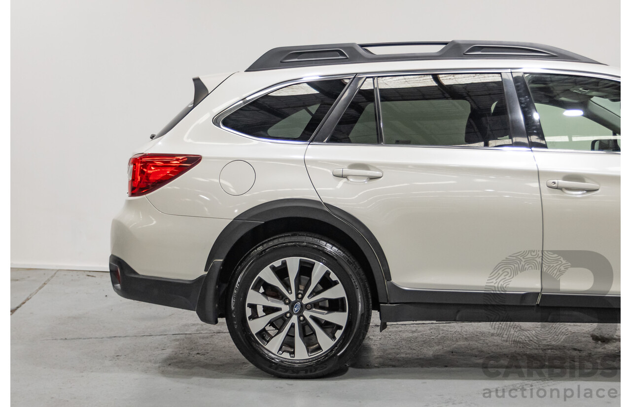 10/2015 Subaru Outback 2.5i Premium (AWD) MY15 4d Wagon Crystal White Pearl 2.5L