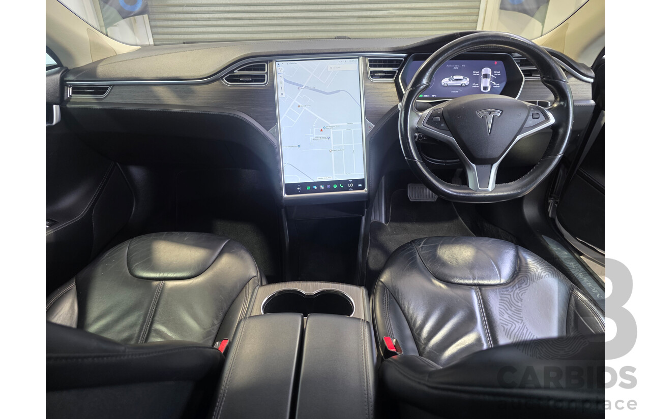 11/2014 Tesla Model S 85 (RWD) 4D Hatchback Silver Electric