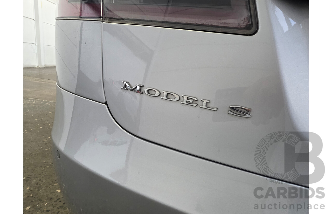 11/2014 Tesla Model S 85 (RWD) 4D Hatchback Silver Electric