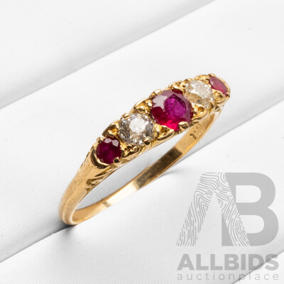 Vintage 18ct Yellow Gold Diamond & Ruby Ring - Size M