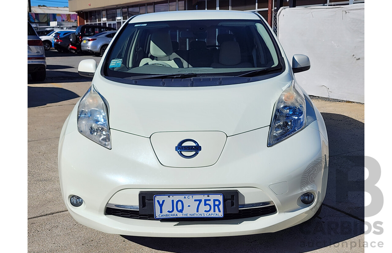 08/2013 Nissan Leaf ZE0 5d Hatchback White 0.0