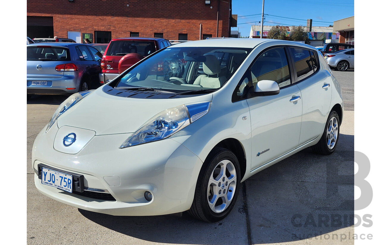 08/2013 Nissan Leaf ZE0 5d Hatchback White 0.0