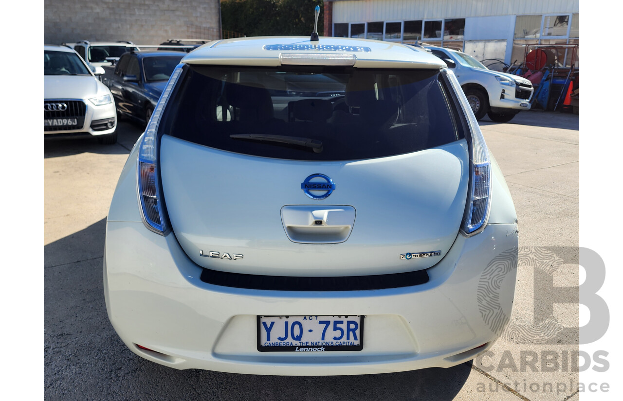 08/2013 Nissan Leaf ZE0 5d Hatchback White 0.0