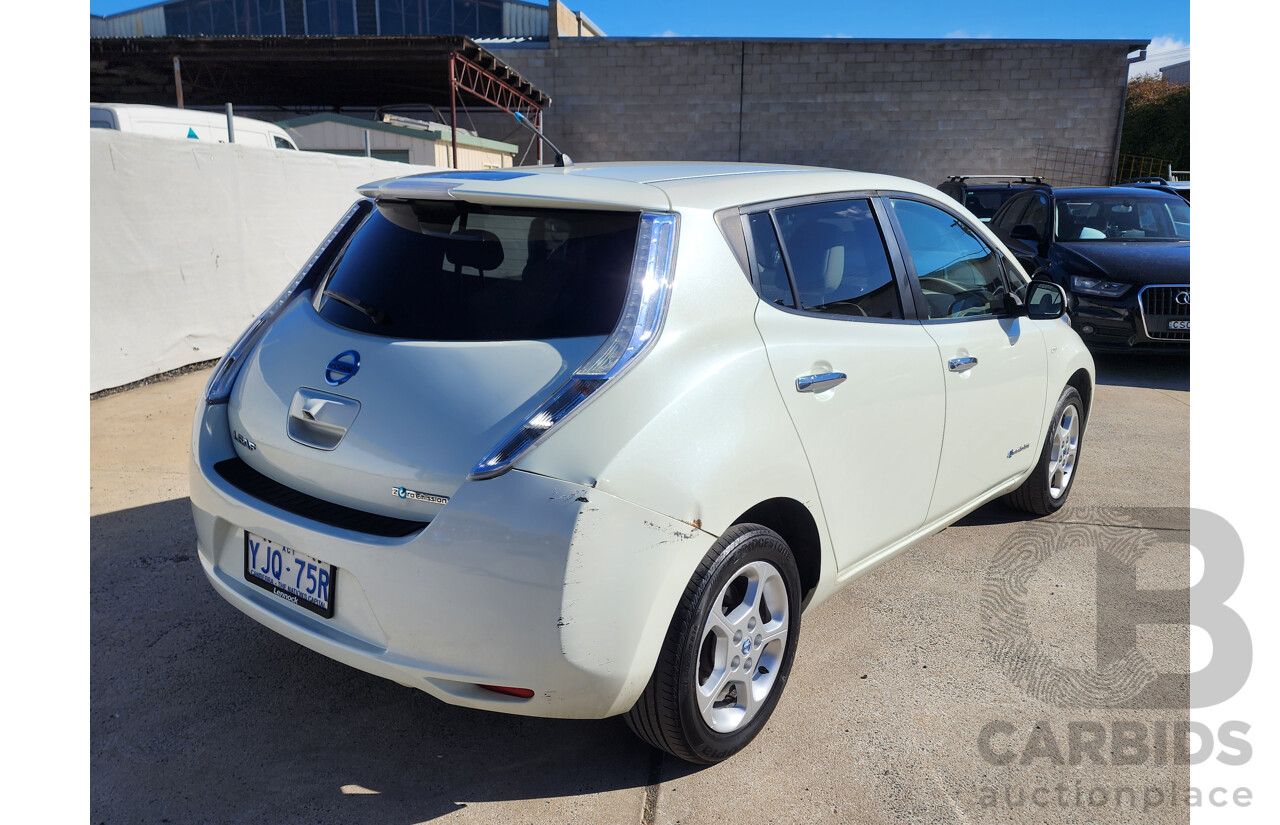 08/2013 Nissan Leaf ZE0 5d Hatchback White 0.0