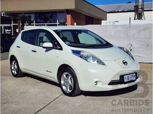 08/2013 Nissan Leaf ZE0 5d Hatchback White 0.0