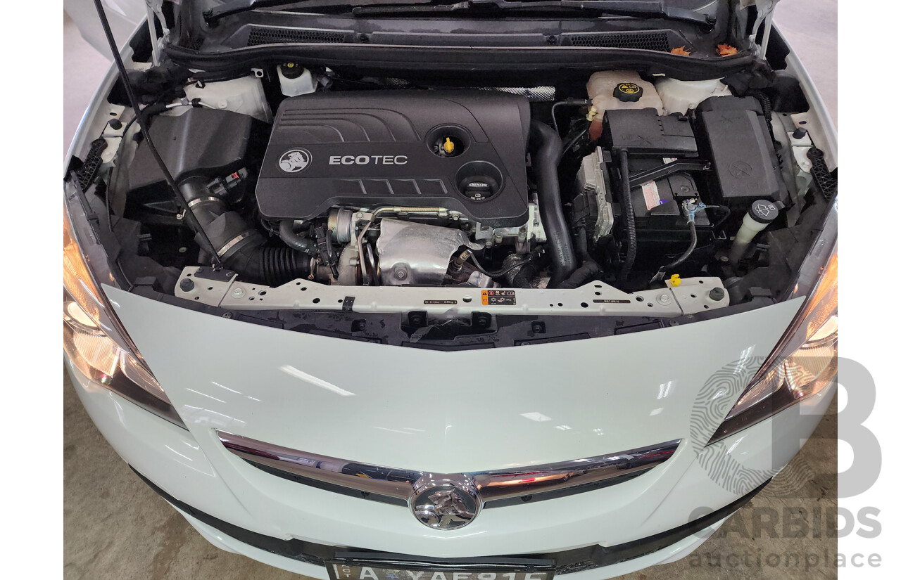 07/2015 Holden Astra GTC PJ 3d Hatchback White 1.6L