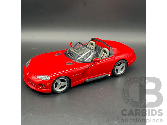 BURAGO Dodge Viper RT/10 (1992) 1:18 Scale Model Car 3025