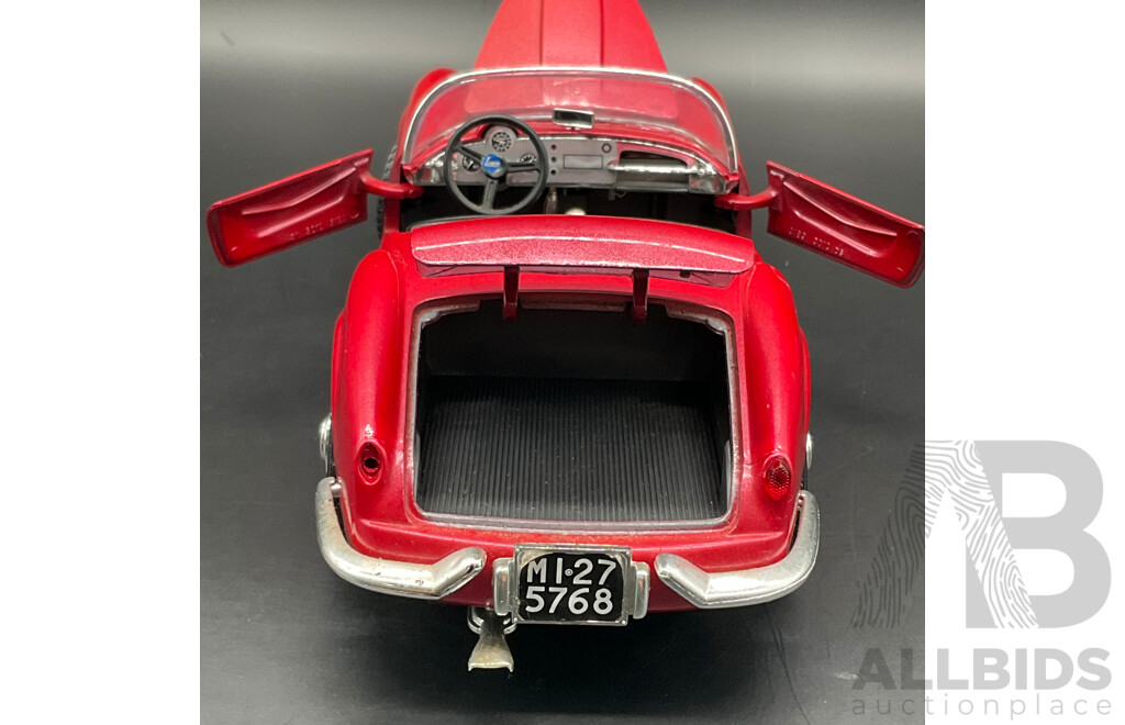 BURAGO Lancia Aurelia B24 Spider (1955) 1:18 Scale Model Car 3010