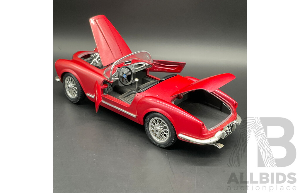 BURAGO Lancia Aurelia B24 Spider (1955) 1:18 Scale Model Car 3010