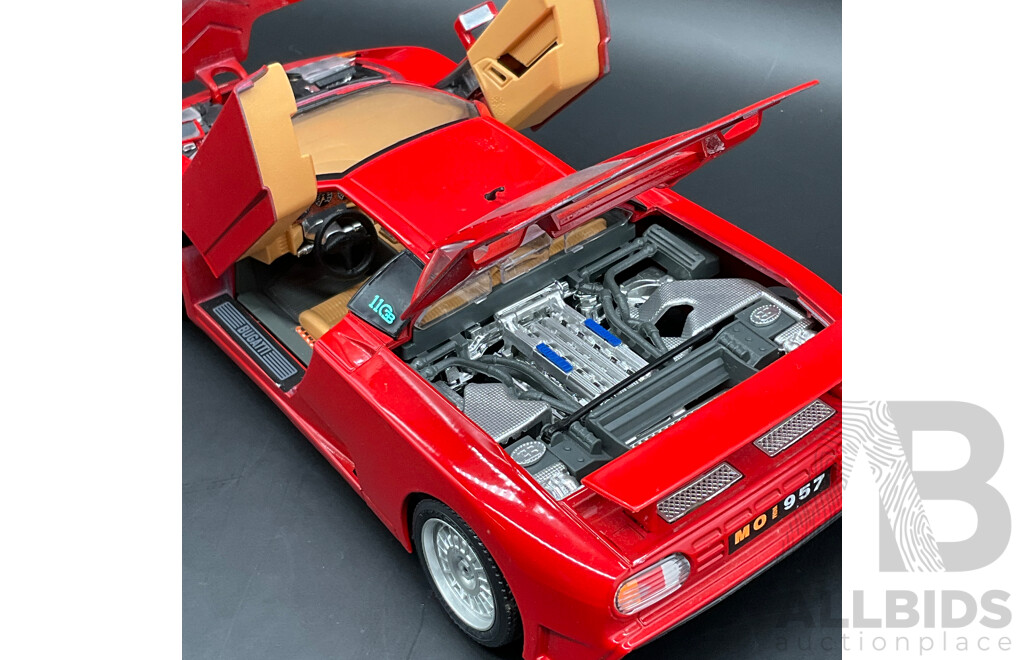 BURAGO Bugatti EB 110 (1991) 1:18 Scale Model Car 3055