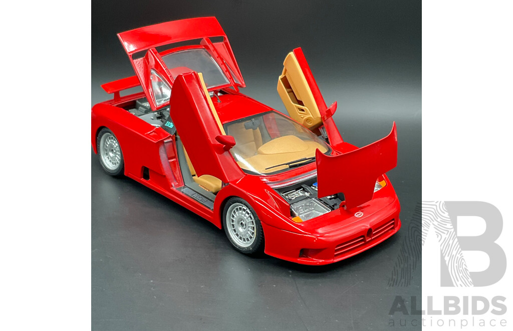 BURAGO Bugatti EB 110 (1991) 1:18 Scale Model Car 3055