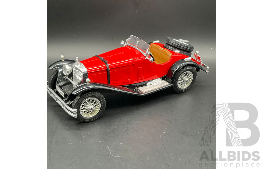 BURAGO Mercedes Benz SSK (1928) 1:18 Scale Model Car 3009