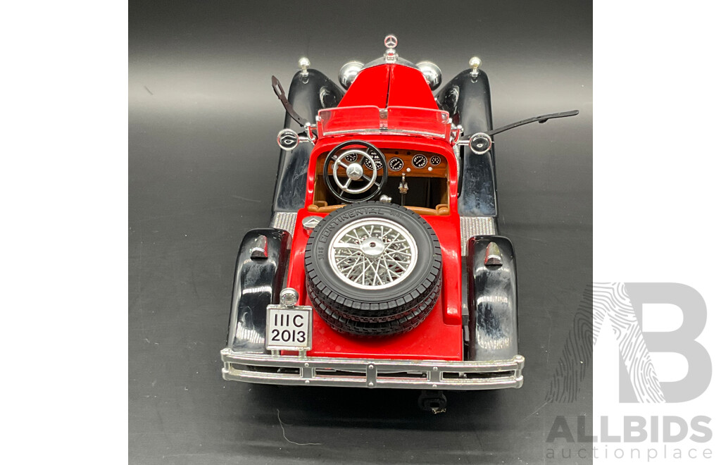 BURAGO Mercedes Benz SSK (1928) 1:18 Scale Model Car 3009