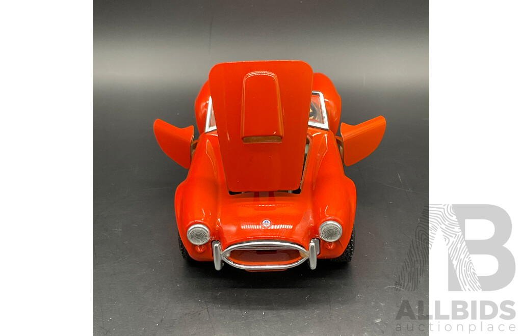 BURAGO Ford AC Cobra 427 (1965) 1:24 Scale Model Car 0513