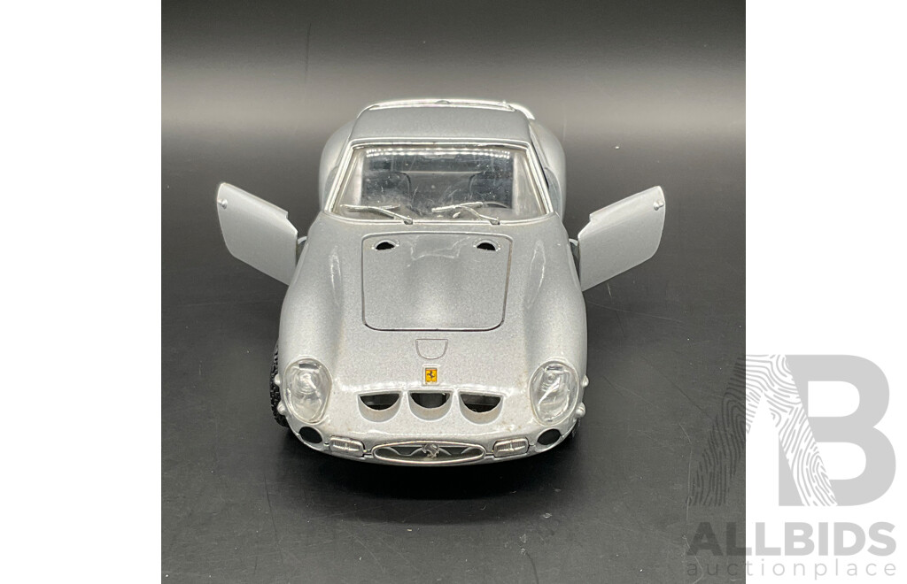 BURAGO Ferrari 250 GTO (1962) 1:24 Scale Model Car 0510