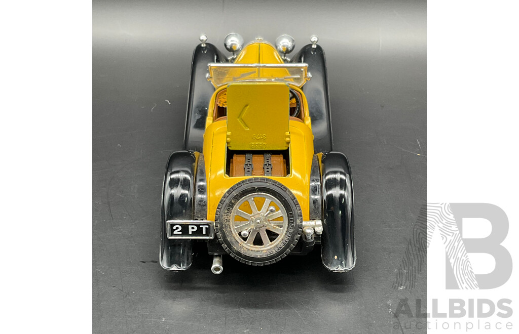 BURAGO Bugatti ''Type 55'' (1932) 1:24 Scale Model Car 0538