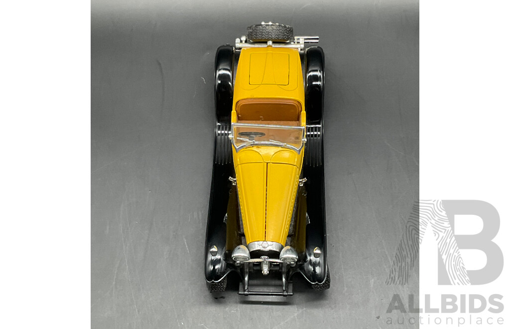 BURAGO Bugatti ''Type 55'' (1932) 1:24 Scale Model Car 0538