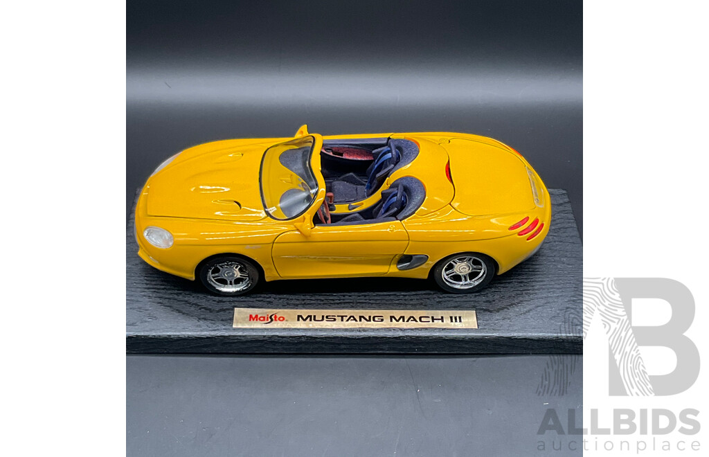 MAISTO Special Edition Mustang Match III 1:18 Scale Model Car 31815