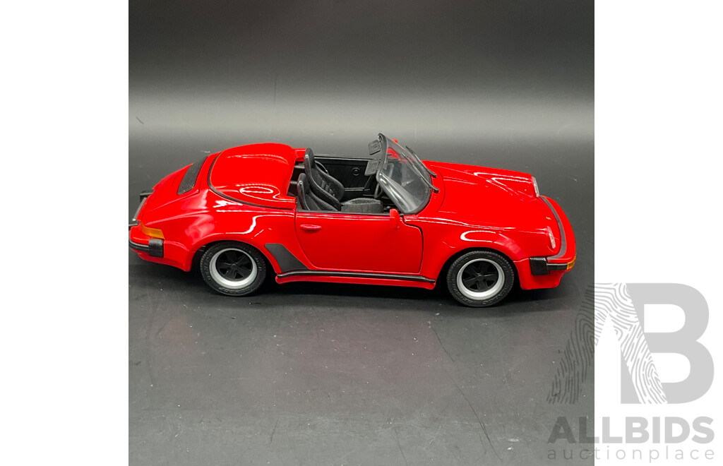 MAISTO Special Edition Porsche 911 Speedster 1:18 Scale Model Car 31802