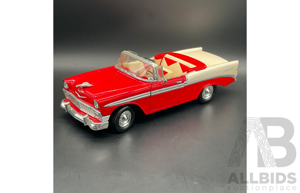 ROAD LEGENDS Chevrolet BEL AIR (1956) 1:18 Scale Model Car 92128