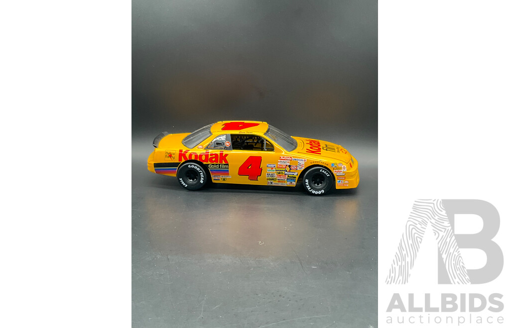 AMERICAN MUSCLE Kodak Film Chevrolet 1:18 Scale Model Car 7450