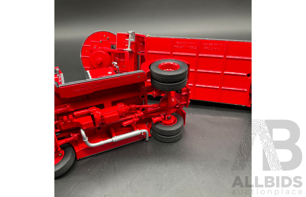 Collection of Die-Cast Model Fire Engines, Including FRANKLIN MINT PRECISION Models and SIGNATURE Models - Lot of 4