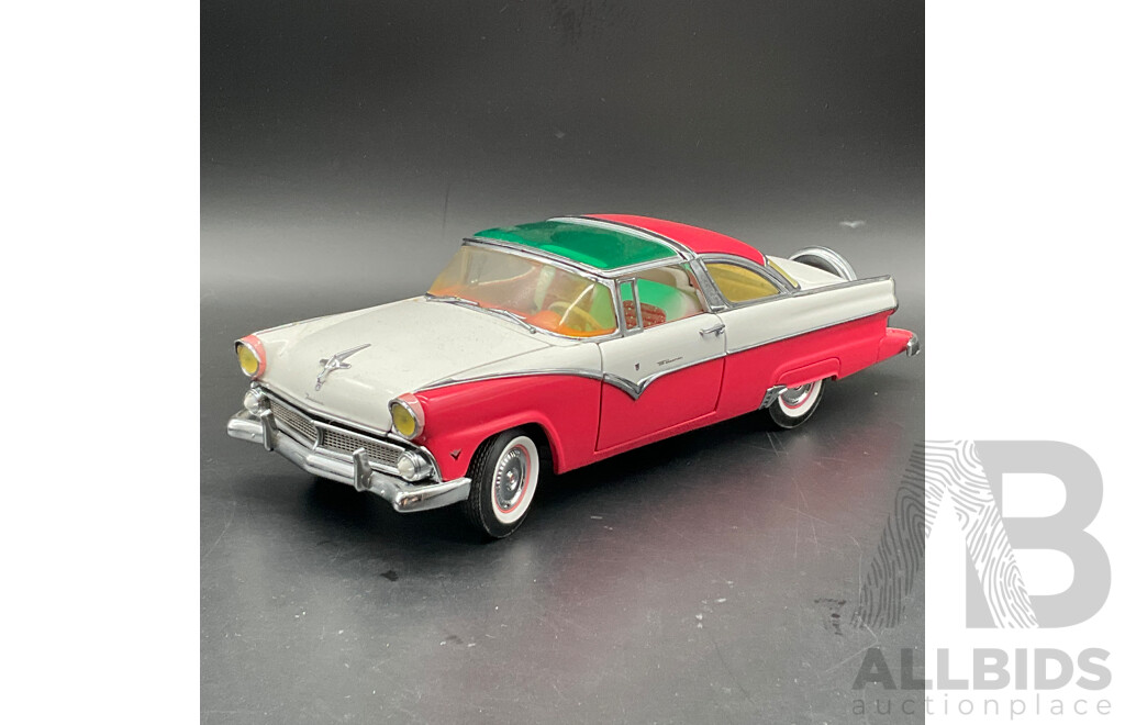 FRANKLIN MINT PRECISION MODELS 1:24 Scale Model - 1955 Chevrolet Bel Air Convertible and 1955 Ford Fairlane Crown Victoria - Lot of 2