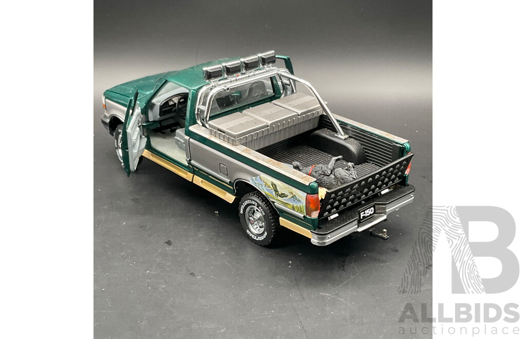 Collection of Assorted Die-Cast Metal Models, Including 1:42 Volkswagen Classic Beetle Bug and Bus Vans, 1:24 1996 Ford F-150 and 1:42 1948 MG TC Roadster  - Lot of 8