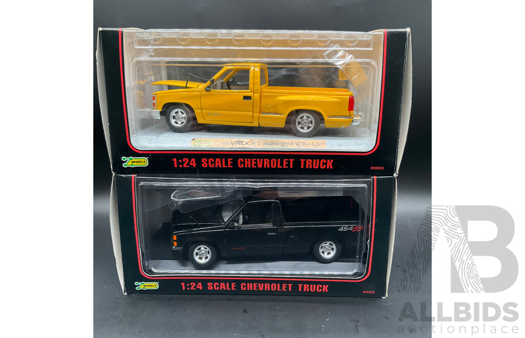 Z WHEELS Pacesetters Specials Chevrolet Truck 1:24 Scale Model Car 28523 - Lot of 2