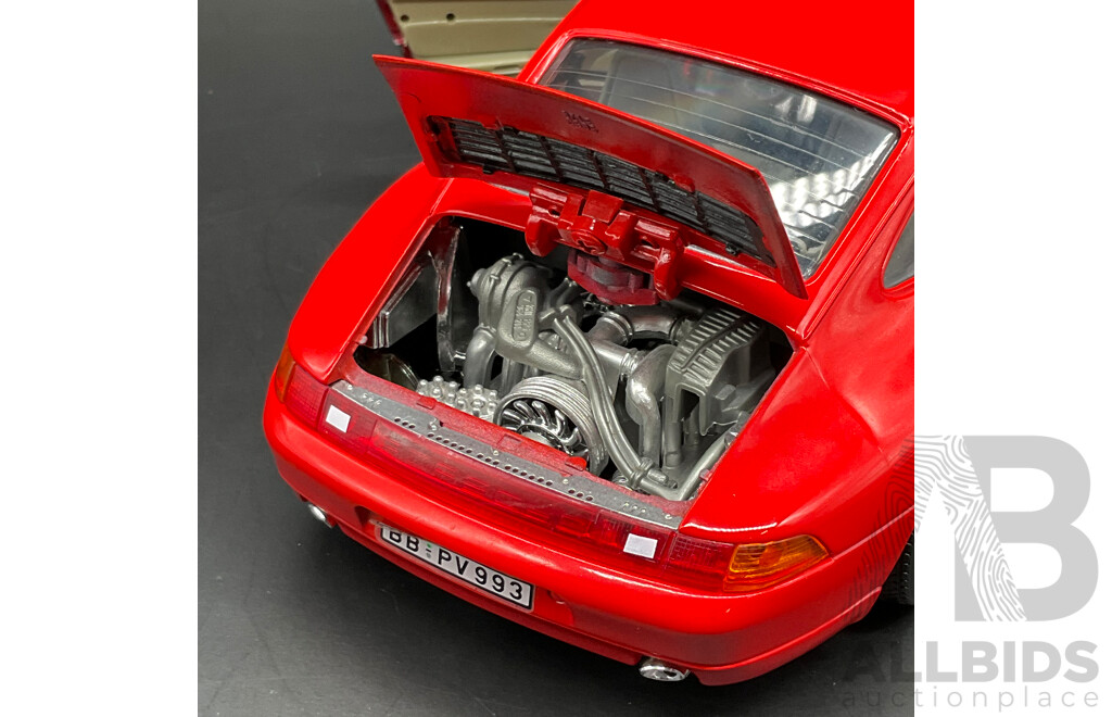 BURAGO Porsche Carrera (1993) 1:18 Scale Model Car 3050