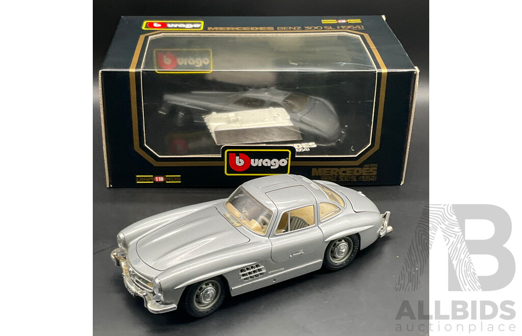 BURAGO Mercedes Benz 300SL (1954) 1:18 Scale Model Car 3013