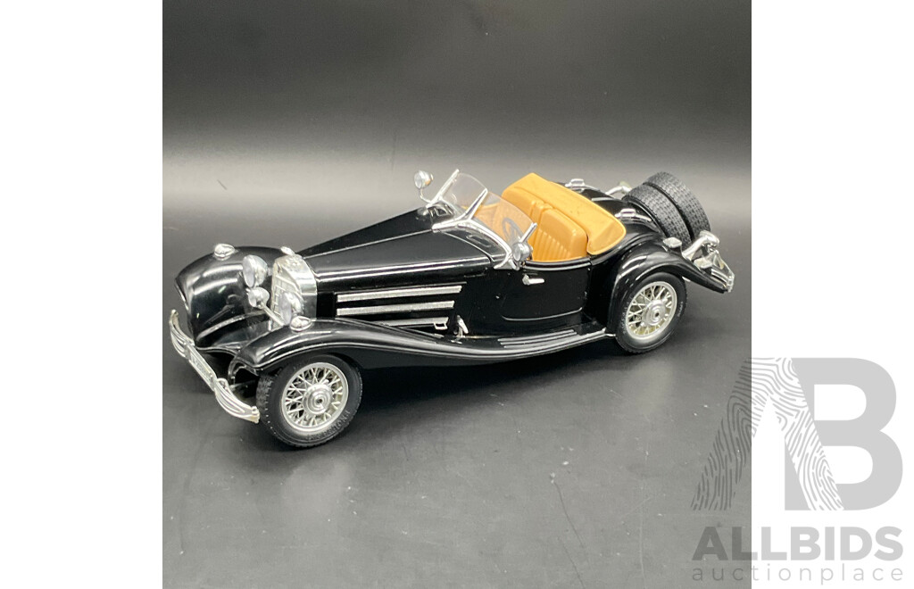 BURAGO Mercedes Benz 500K Roadster (1936) 1:18 Scale Model Car 3020