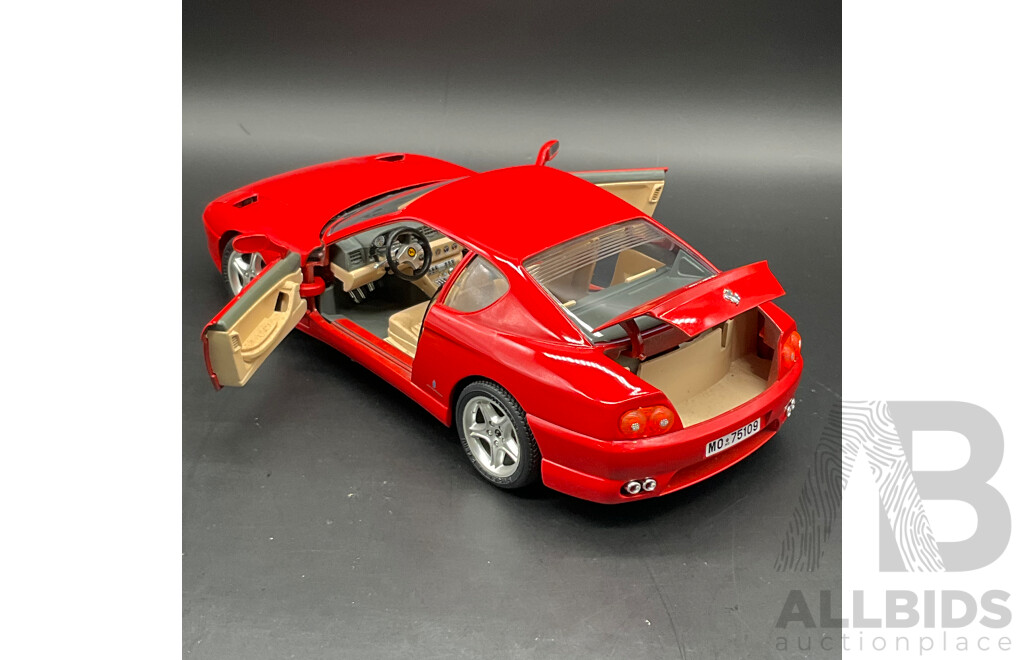 BURAGO Ferrari 456 GT (1992) 1:18 Scale Model Car 3036