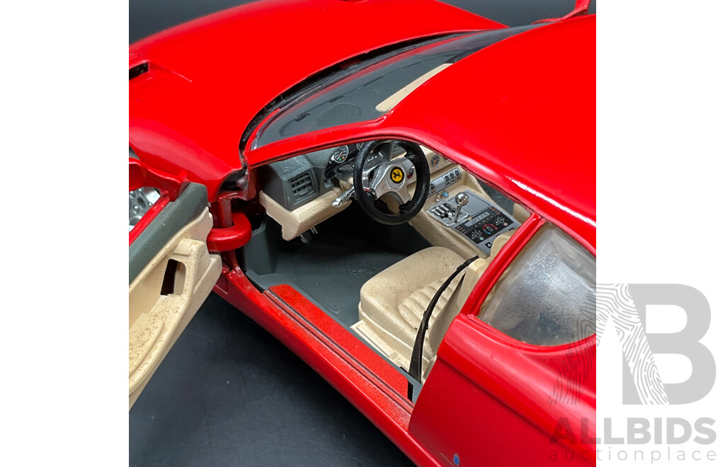 BURAGO Ferrari 456 GT (1992) 1:18 Scale Model Car 3036